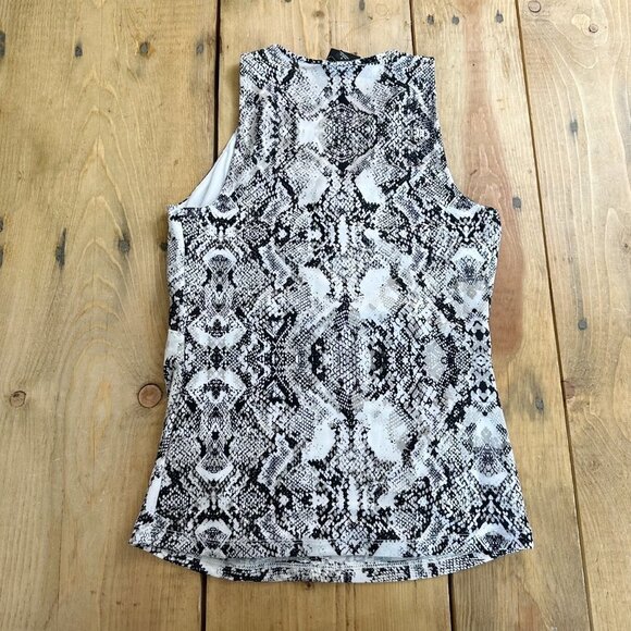 Inc International Concepts Snake Print Athletic Top S‎ NWT - Picture 5 of 6